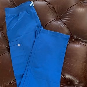 Figs Kade Cargo Pants